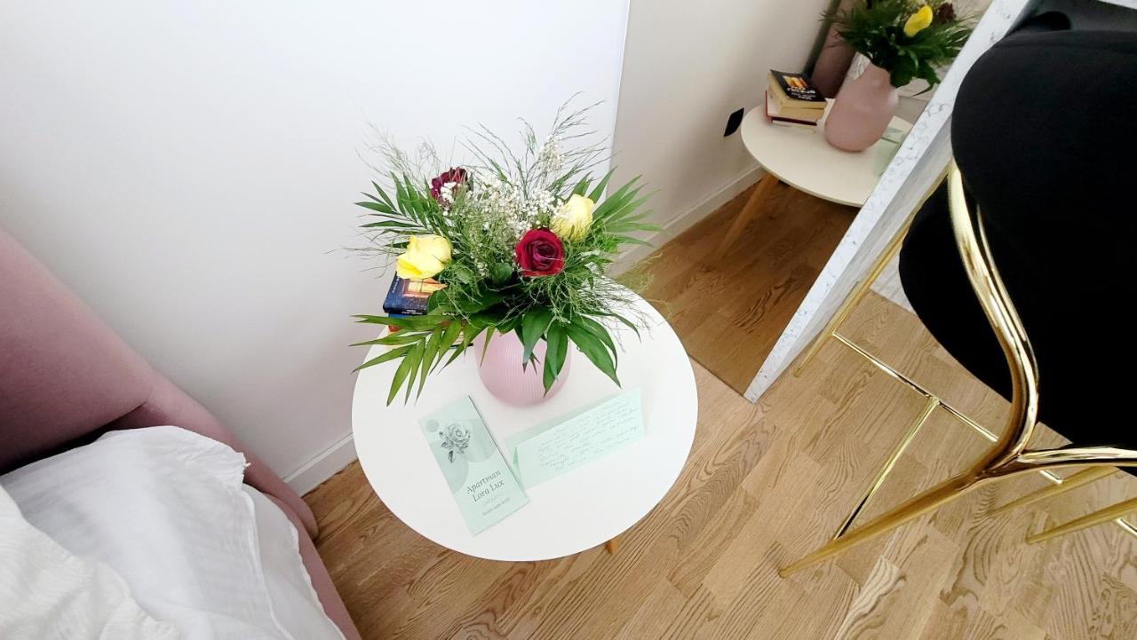 Studio Apartment Lora Lux SJJ Exterior photo