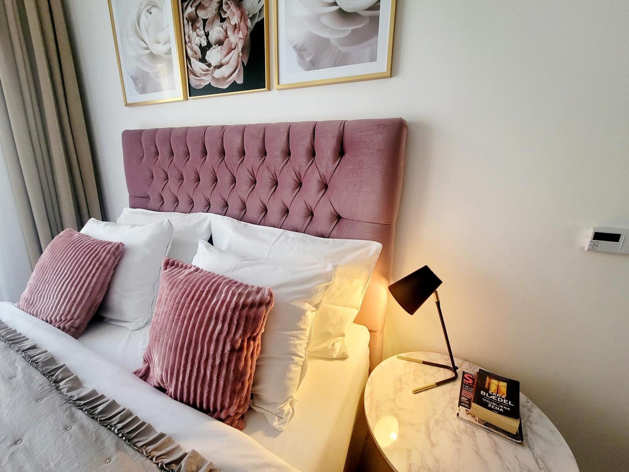 Studio Apartment Lora Lux SJJ Exterior photo